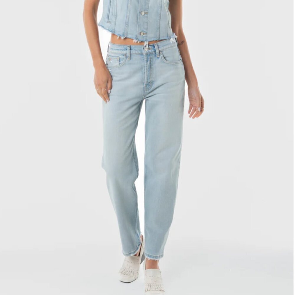 NWT Etica Tyler Vintage Straight Button fly Jeans in Sea Foam, Size 28